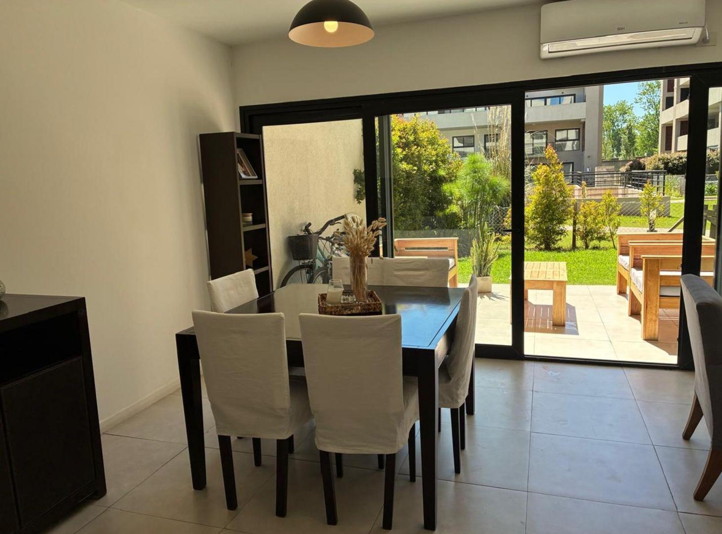 Foto de VENTA DPTO 4 AMBIENTES VIVO TORTUGUITAS 2 COCHERAS, imagen 1