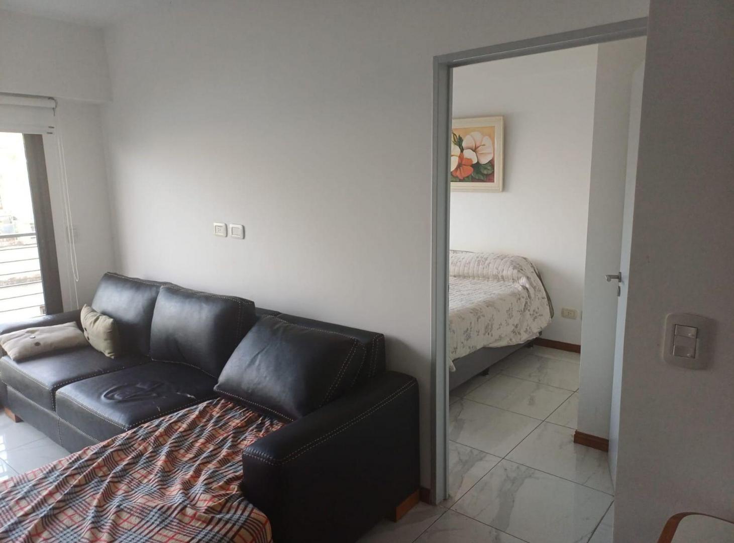 Foto de VENTA DOS AMBIENTES BALVANERA, imagen 2