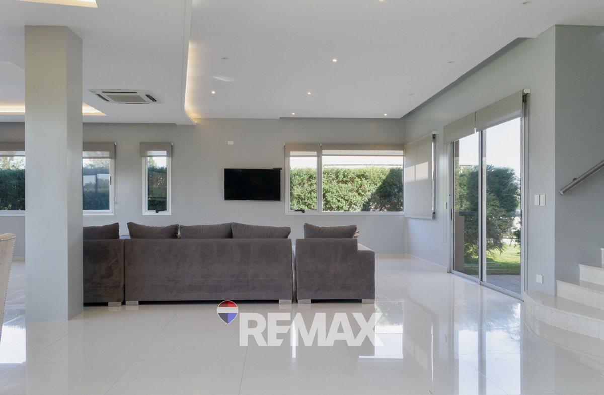 Foto de CASA 7 AMBIENTES VENTA LA PROVIDENCIA A LA LAGUNA, imagen 5
