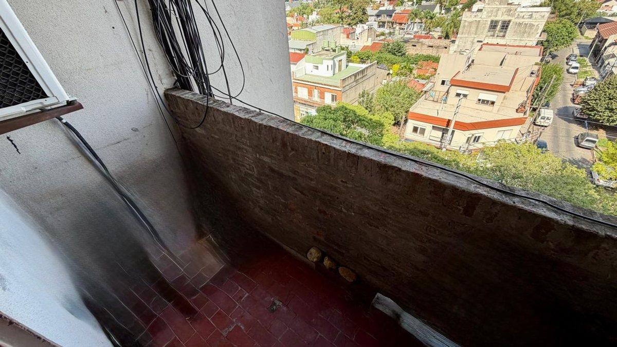 Foto de DEPARTAMENTO 4 AMB VENTA MARTIN CORONADO PISO ALTO, imagen 3