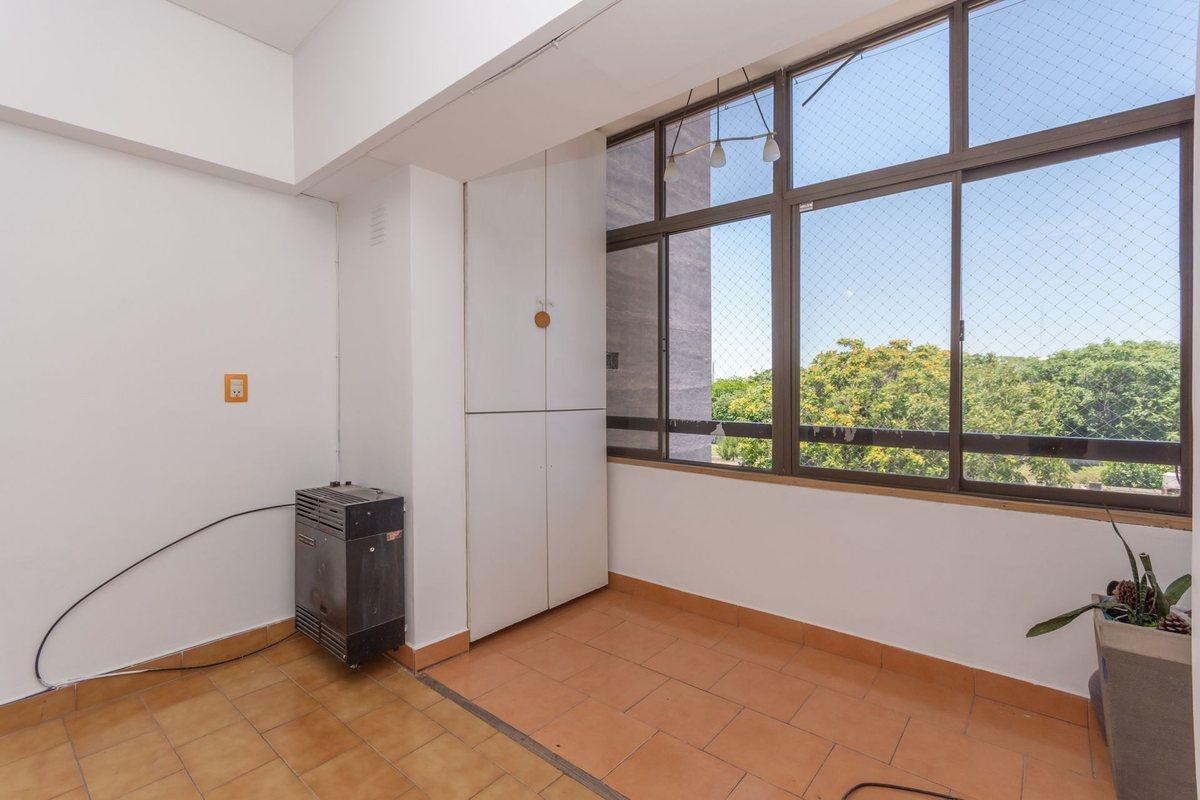 Foto de Venta dpto 3 Amb Avellaneda centro con Cochera, imagen 1