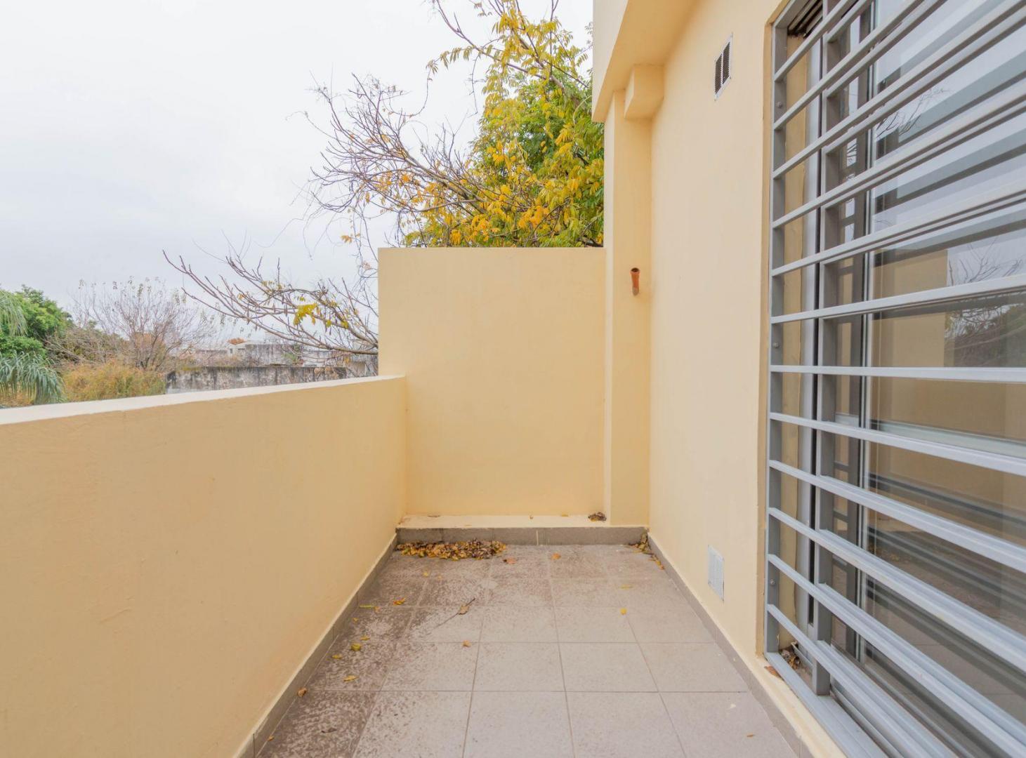 Foto de VENTA PH 2 AMB TERRAZA PROPIA DEVOTO APTO CREDIT0, imagen 1