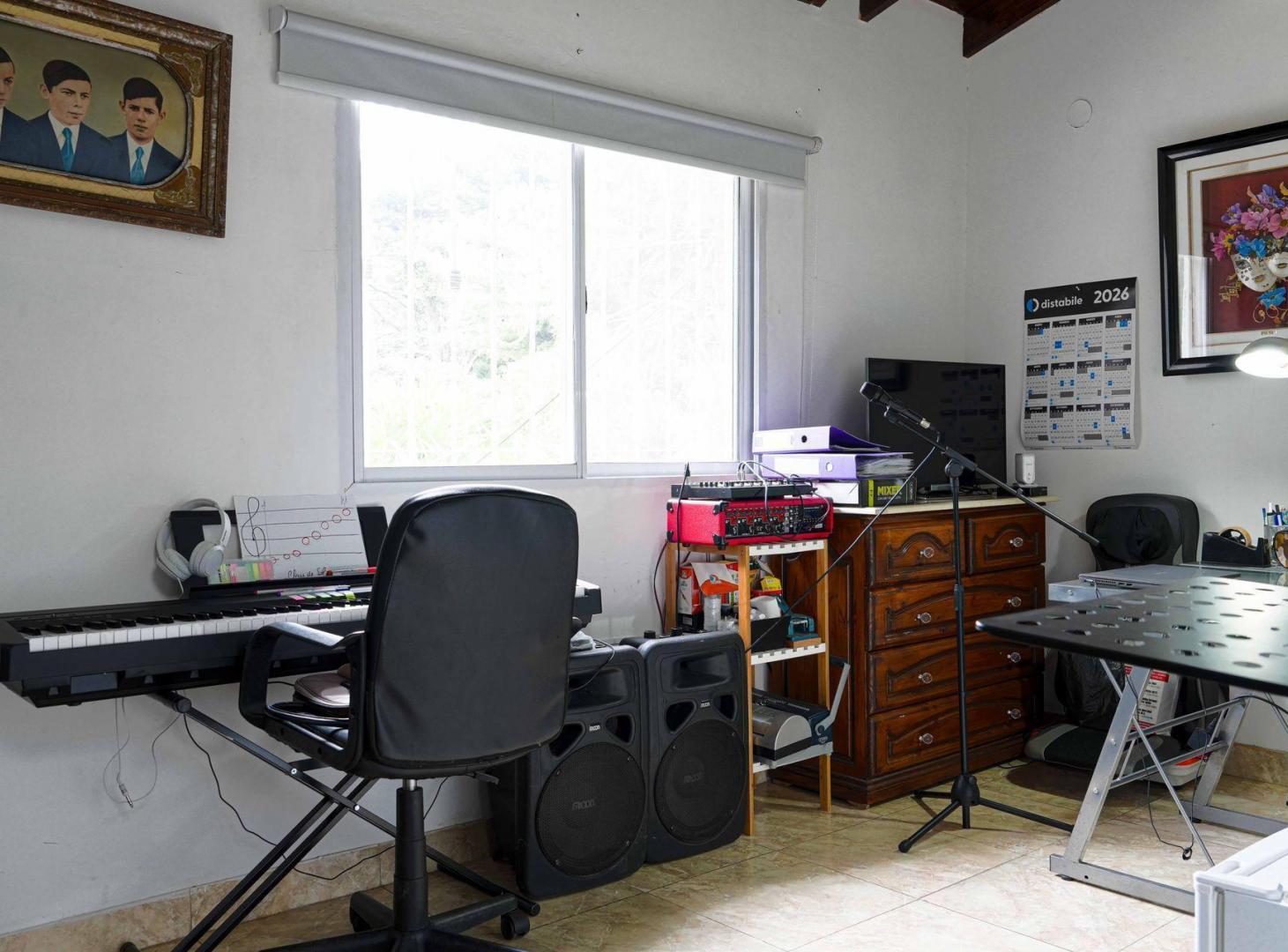 Foto de VENTA QUINTA 6 AMB GONZALEZ CATAN CON QUINCHO, imagen 3