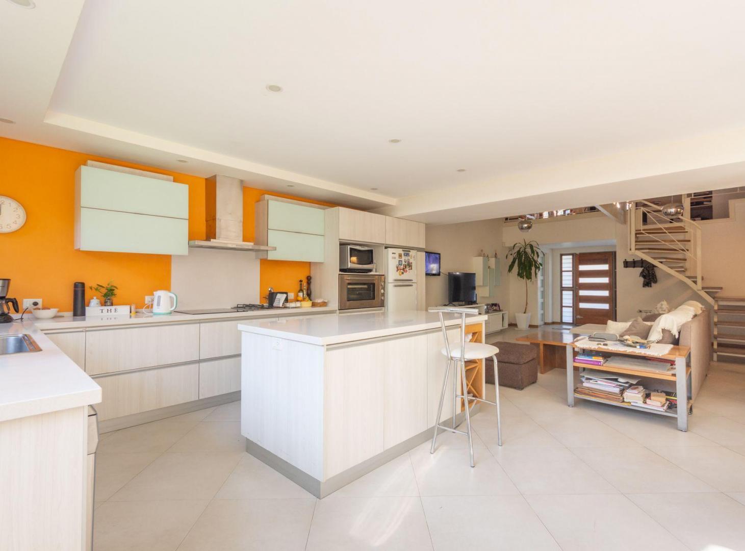 Foto de CASA LOTE PROPIO 4 AMB JARDIN QUINCHO PARR COCHERA, imagen 4