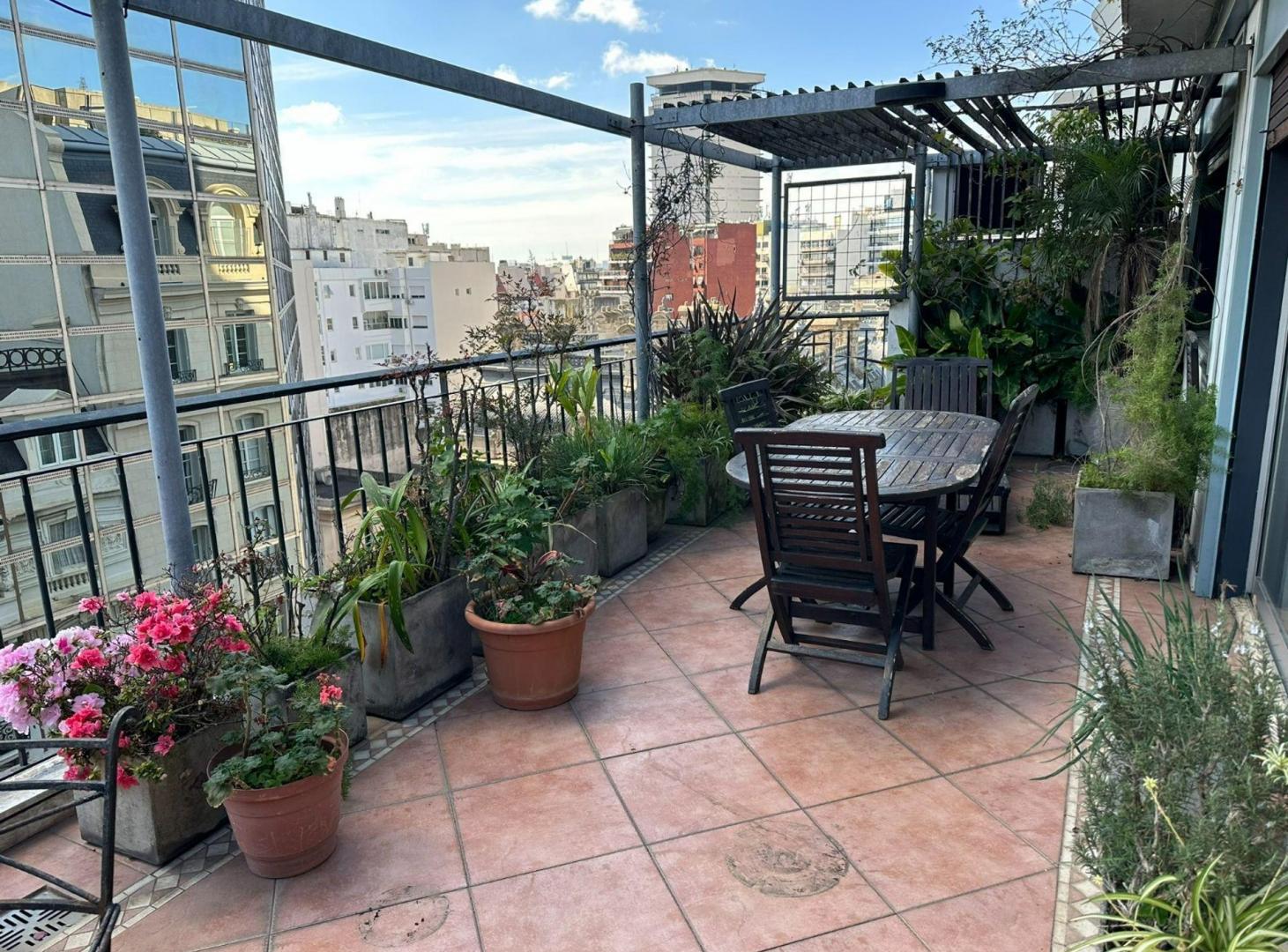 Foto de DEPARTAMENTO 4 AMB ALQUILER COCHERA BALCON TERRAZA, imagen 2