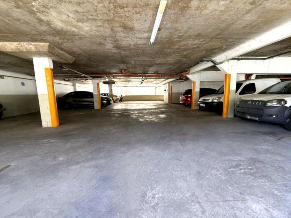 Foto de VENTA COCHERA BARTOLOME MITRE 1200, imagen 1