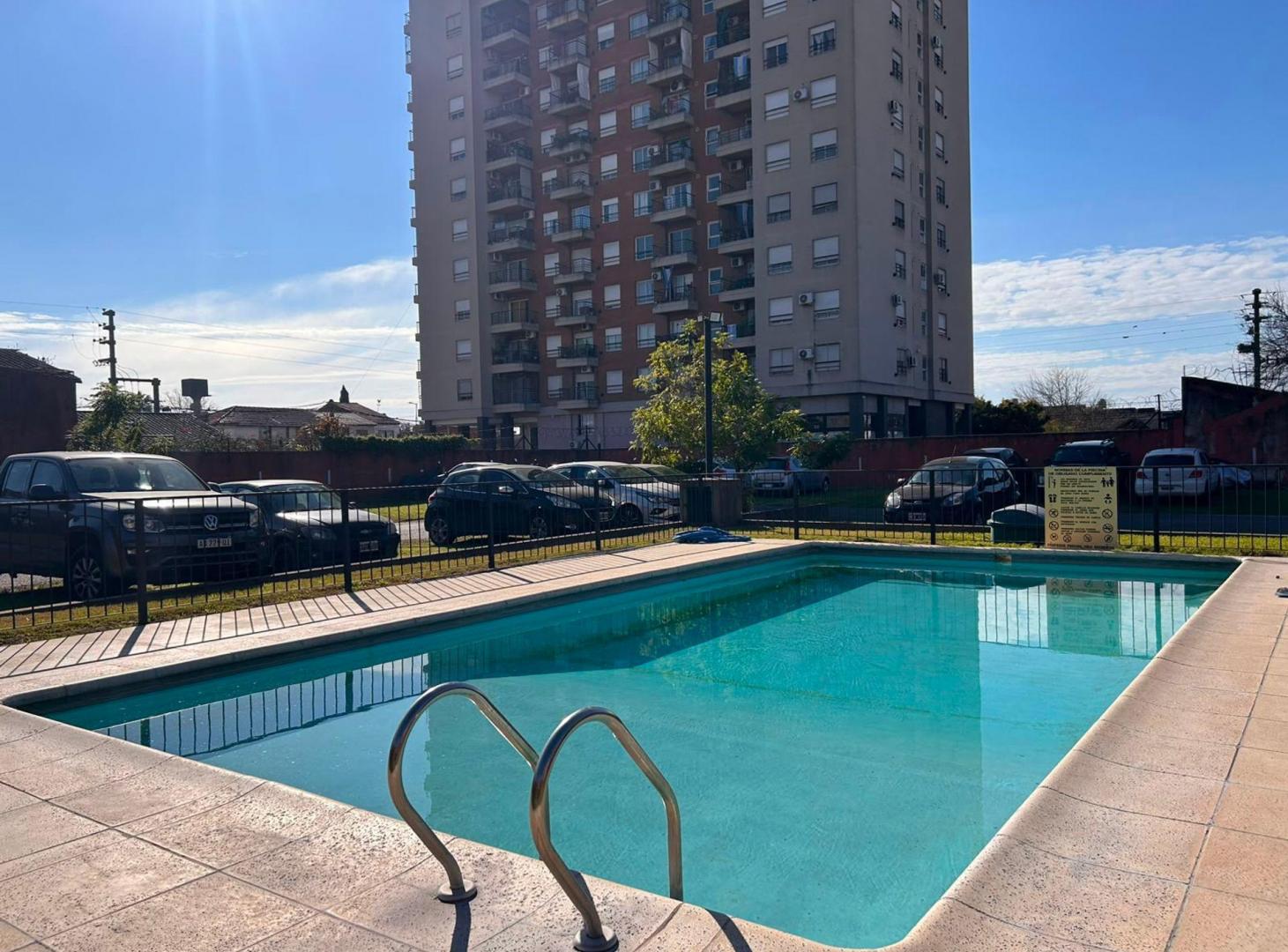VENTA MONOAMBIENTE EN COMPLEJO CON PISCINA