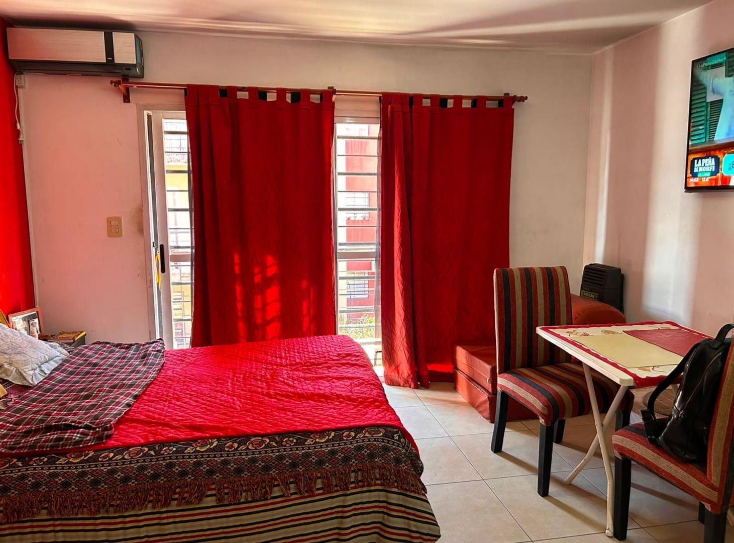 Foto de VENTA MONOAMBIENTE EN COMPLEJO CON PISCINA, imagen 2