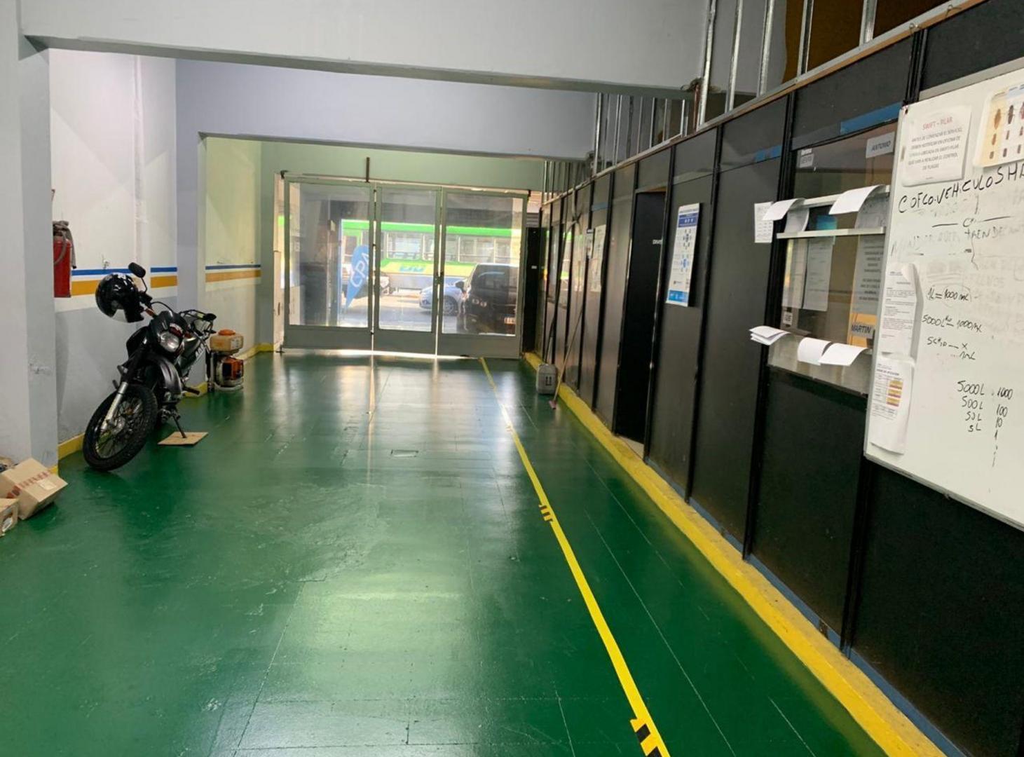 Foto de VENTA LOCAL AVELLANEDA CENTRO IDEAL TALLER MECANIC, imagen 3