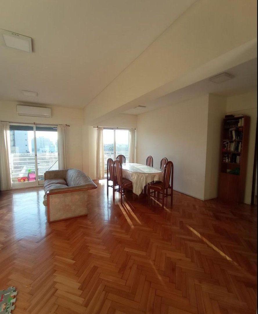 Foto de Venta depto 3 ambientes con Balcon Flores, imagen 1