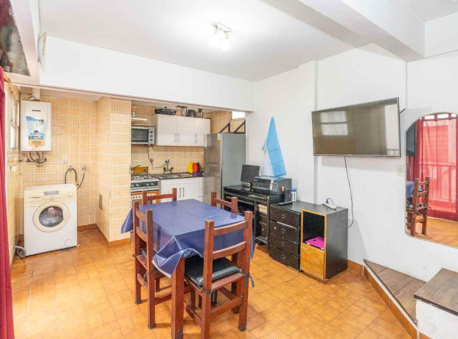 Foto de Dúplex a reciclar en Balvanera | Apto Crédito, imagen 3