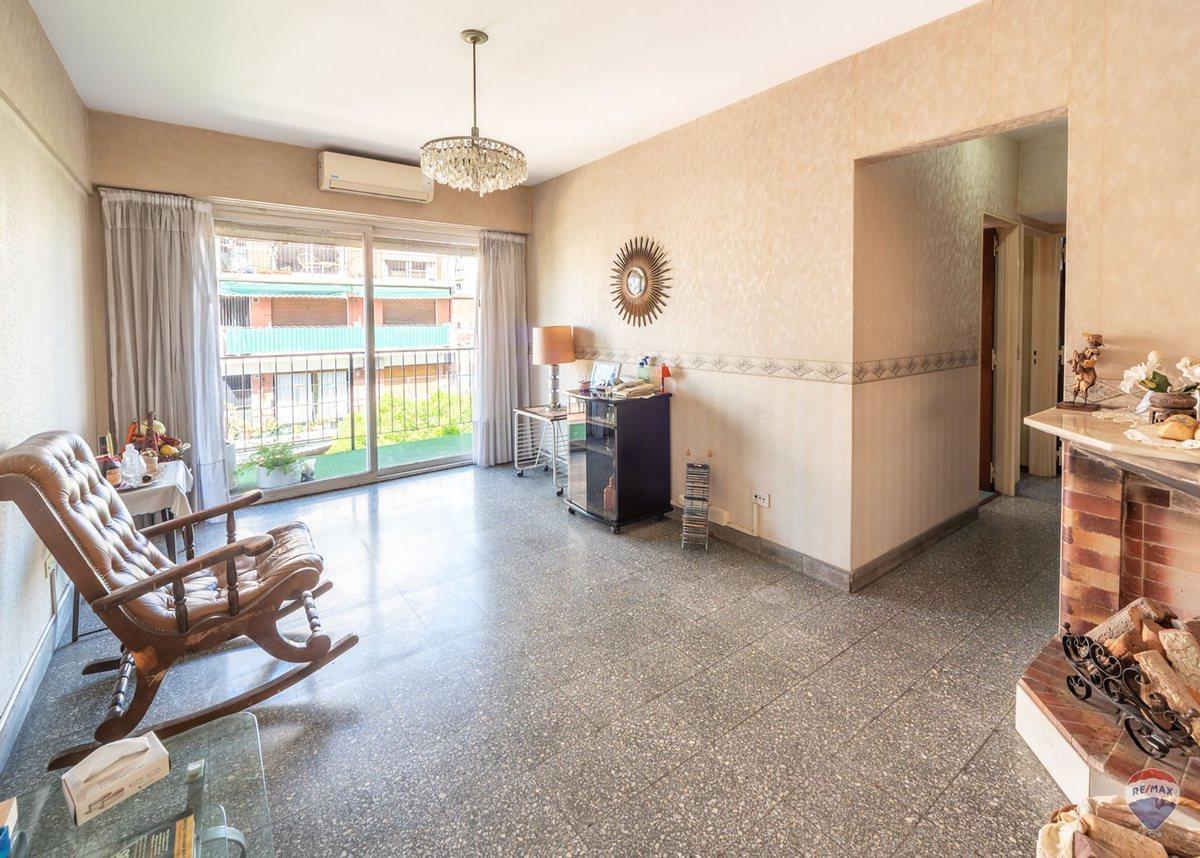 Foto de Venta Depto 4 amb Villa del Parque con balcon, imagen 3