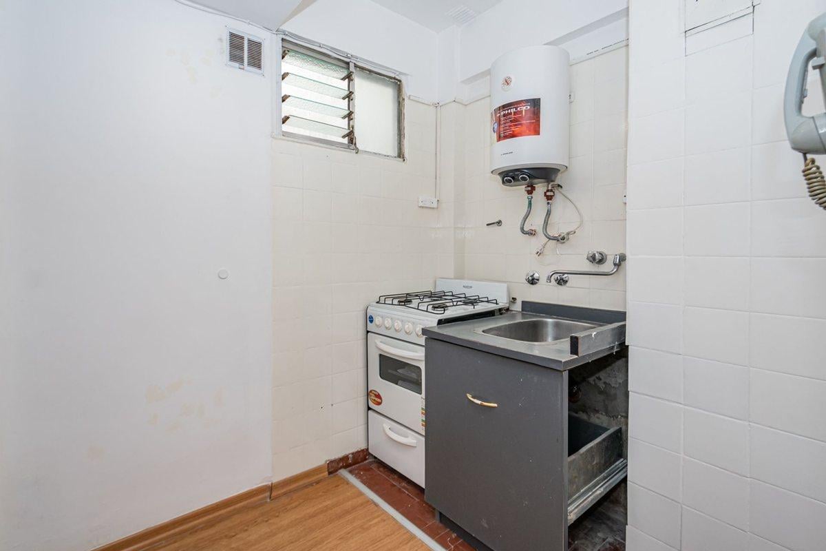 Foto de OFICINA 2 AMBIENTES ALQUILER COMERCIAL EN ALMAGRO, imagen 1