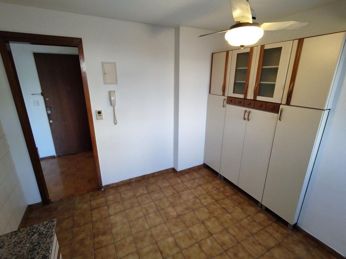 Foto de VENTA 4 AMB 2 BAÑOS LIVING 3 HAB CON PLACARD, imagen 4