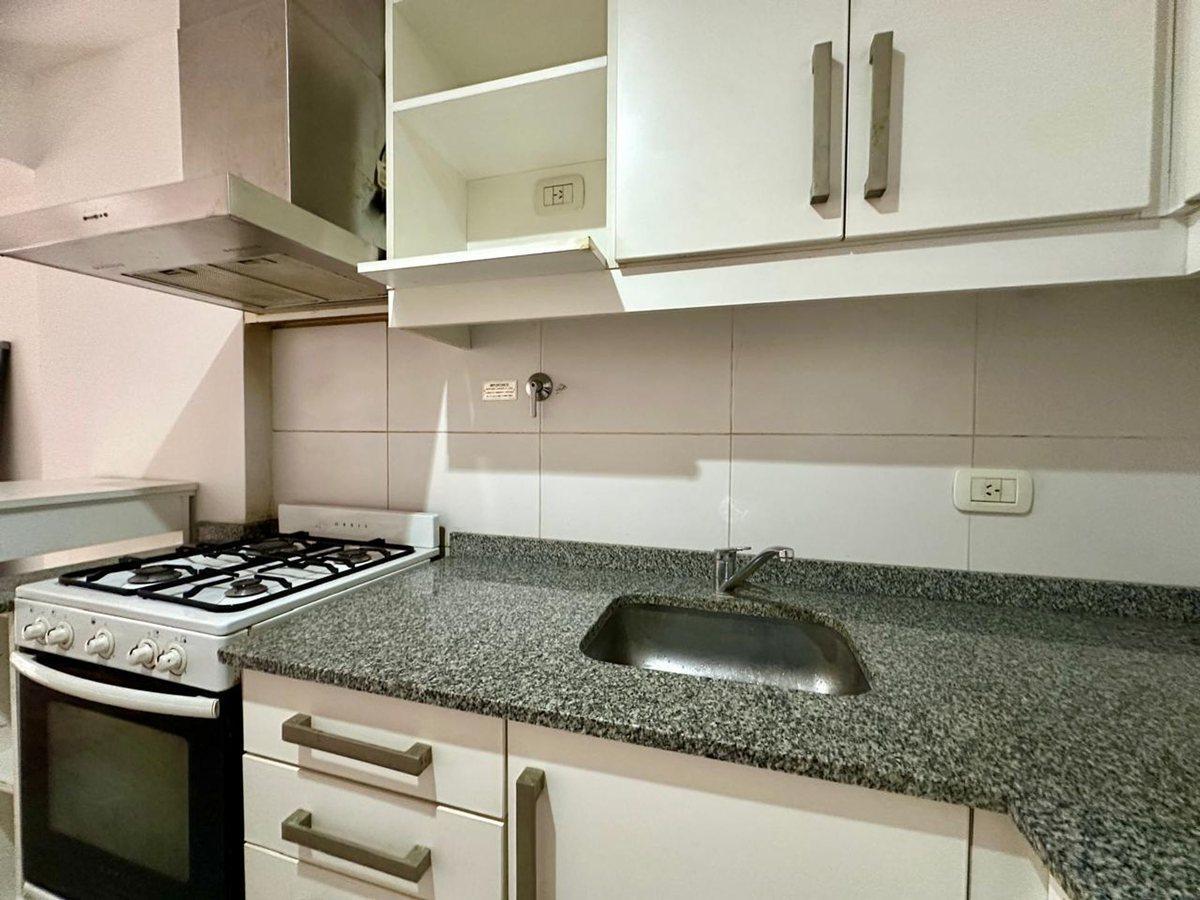 Foto de VENTA OFICINA PARQUE CHACABUCO, imagen 2