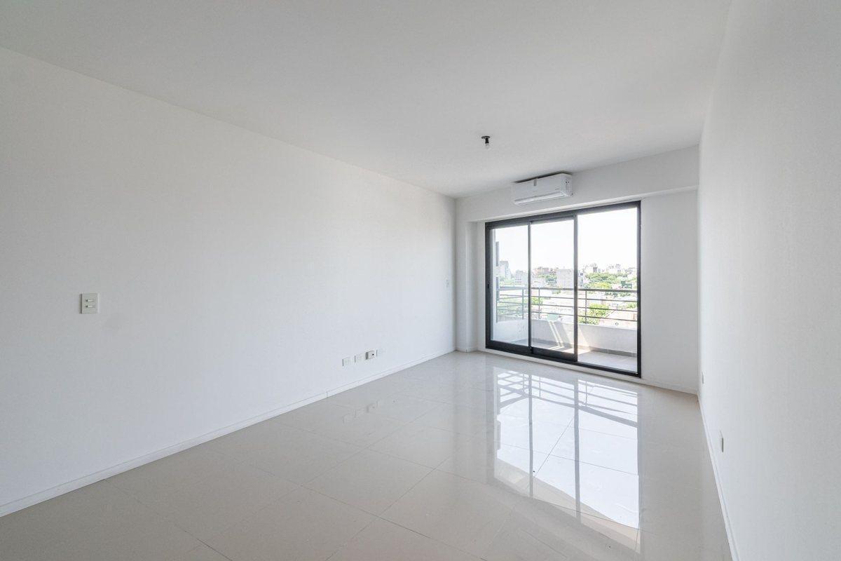 Foto de Monoambiente con balcon y cochera Villa Urquiza, imagen 1