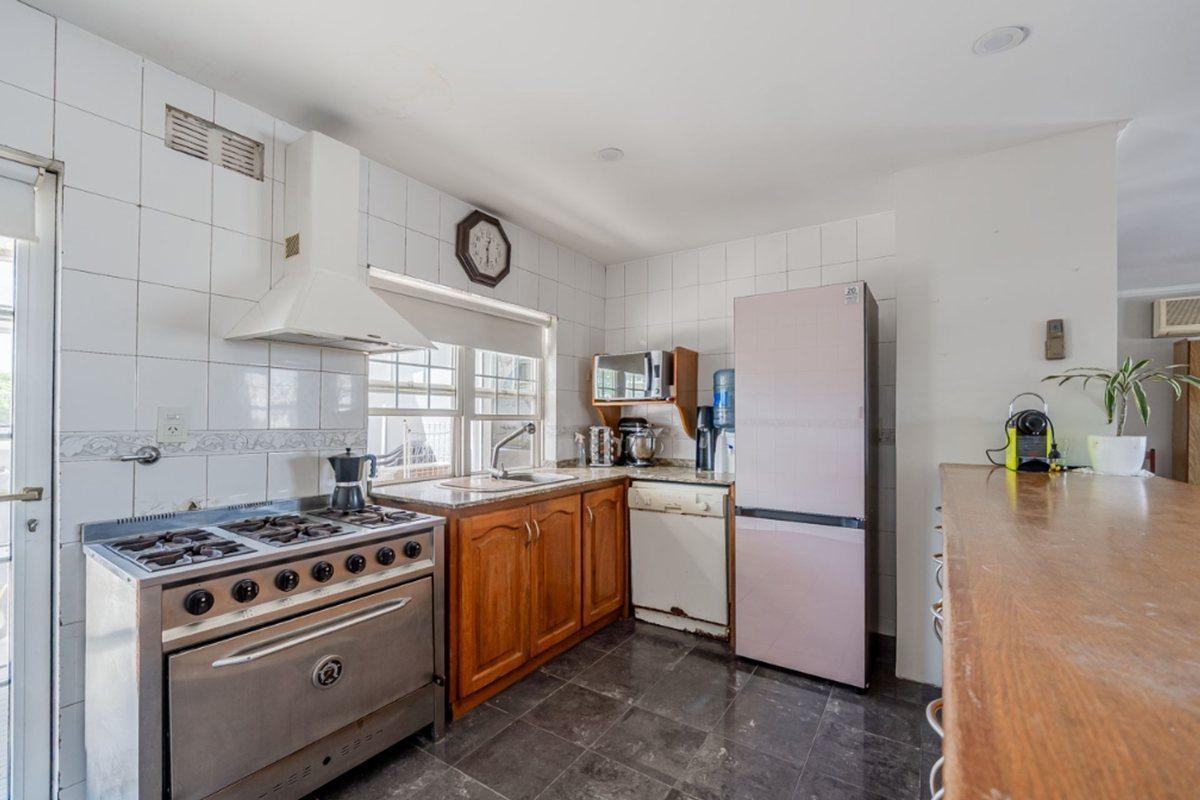 Foto de VENTA CASA ZARATE CENTRO PERMUTA, imagen 5