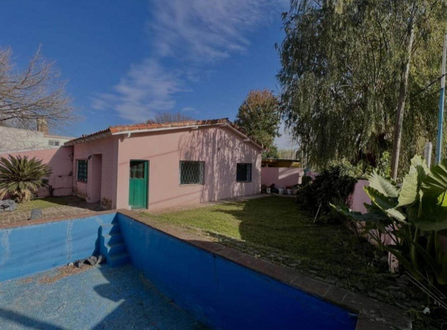 Foto de VENTA DOS CASAS SOBRE LOTE EN INGENIERO MASCHWITZ, imagen 1