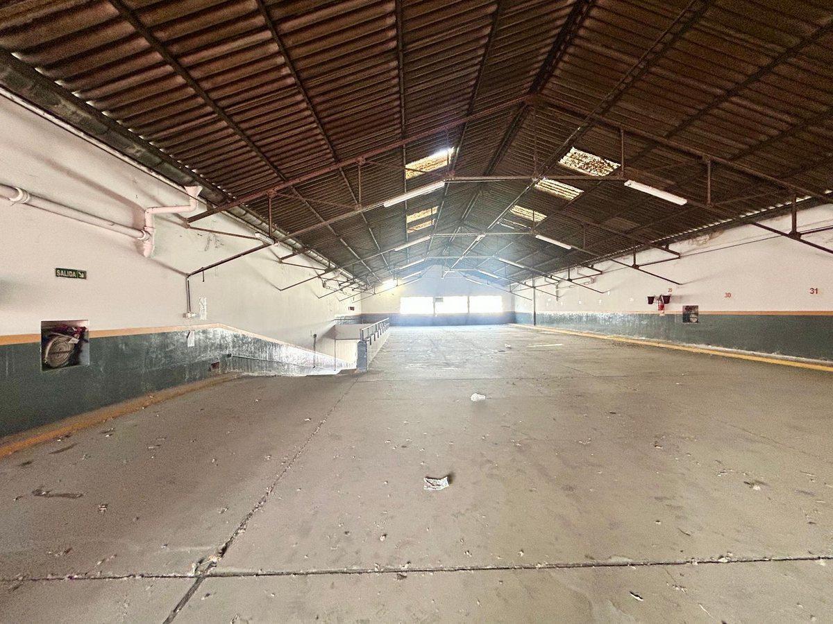 Foto de VENTA DEPOSITO EN FLORES, imagen 3