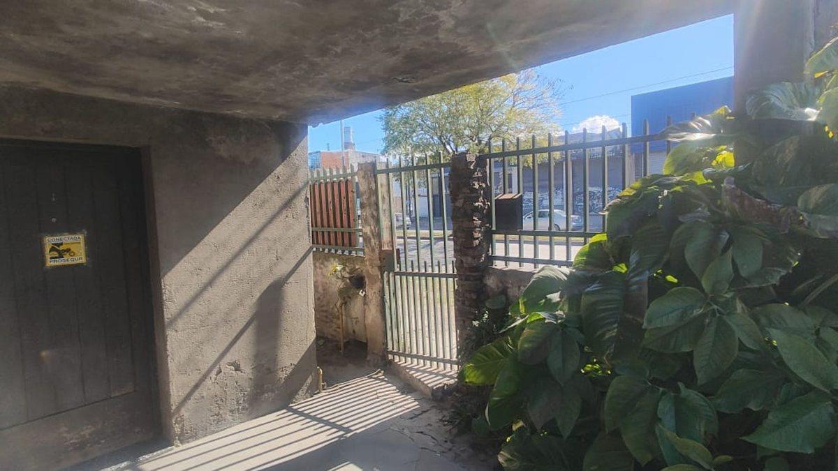 Foto de VENTA LOTE C/GALPON Y CASA LOS POLVORINES RUTA 197, imagen 2