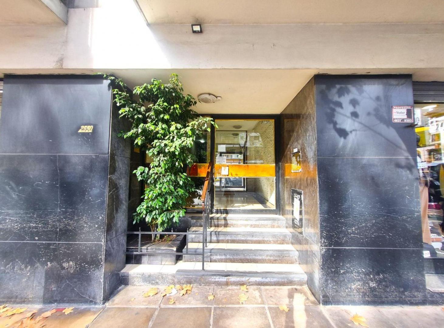 Foto de VENTA DEPARTAMENTO 2 AMBIENTES A RECICLAR V.CRESPO, imagen 4