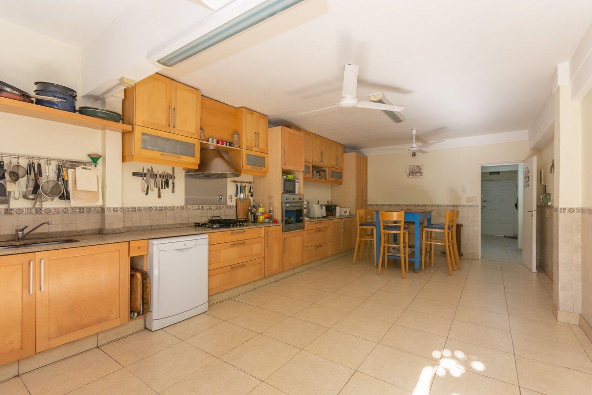 Foto de VENTA CASA LOTE PROPIO 6 AMB COLEGIALES JARDIN, imagen 2