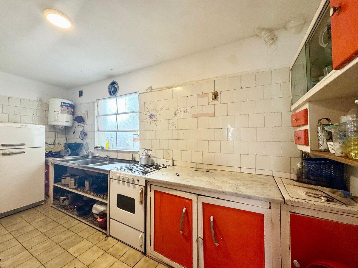 Foto de VENTA SEMIPISO 5 AMB ESTILO FRANCES AV BELGRANO, imagen 3