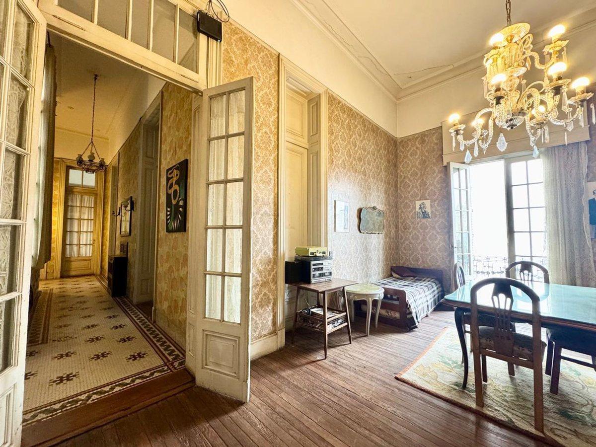 Foto de VENTA SEMIPISO 5 AMB ESTILO FRANCES AV BELGRANO, imagen 4