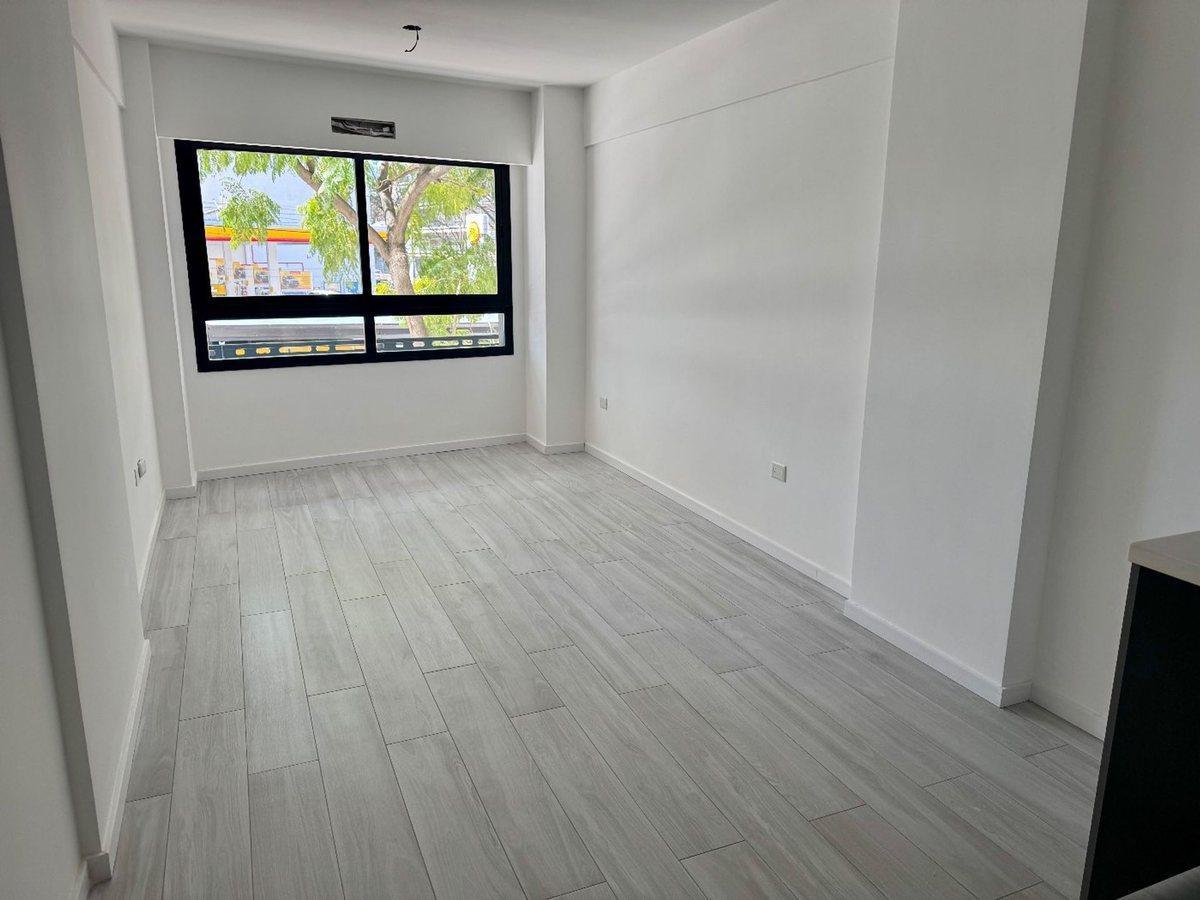 Foto de VENTA OFICINA AL FRENTE A ESTRENAR EN NUÑEZ, imagen 4