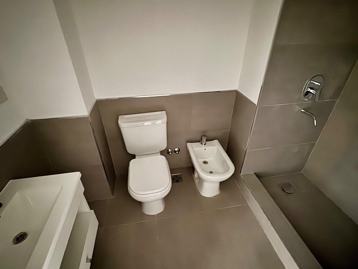 Foto de VENTA OFICINA AL FRENTE A ESTRENAR EN NUÑEZ, imagen 1
