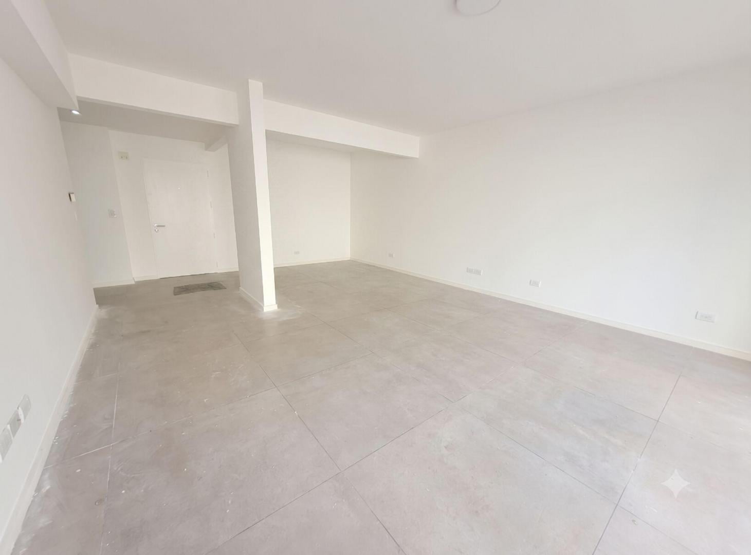 Foto de Venta 4 ambientes con cochera doble VIlla Devoto, imagen 1
