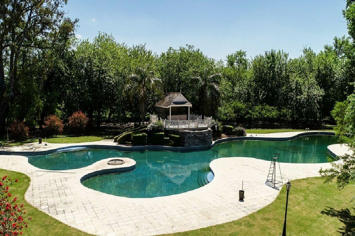 Foto de VENTA LOTE 1707 M2 BARRIO SAN ELISEO GOLF, imagen 3