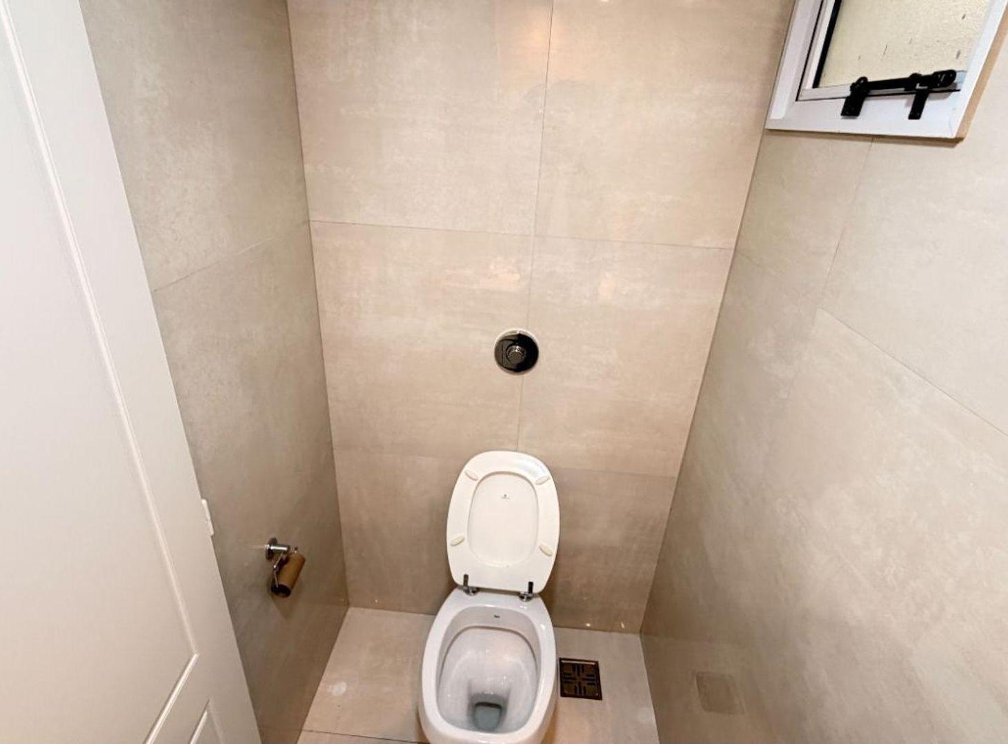 Foto de VENTA DEPARTAMENTO 4 AMB FLORES COCHERA BAULERA, imagen 3