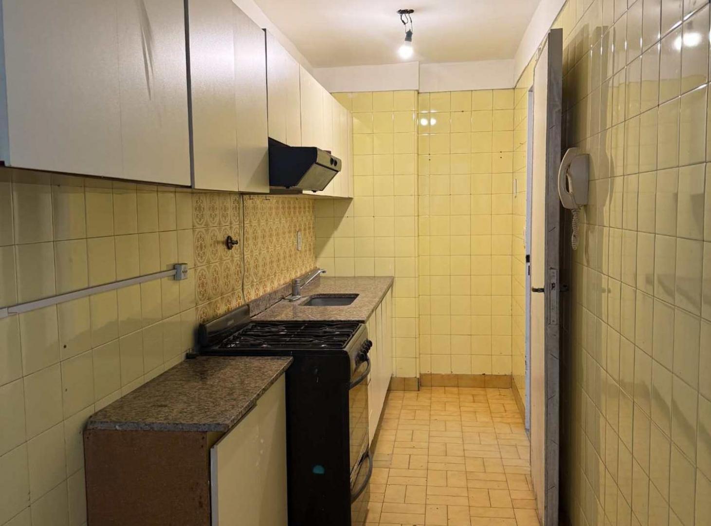 Foto de ALQUILER DEPARTAMENTO 3 AMBIENTES BALCON FLORES, imagen 5