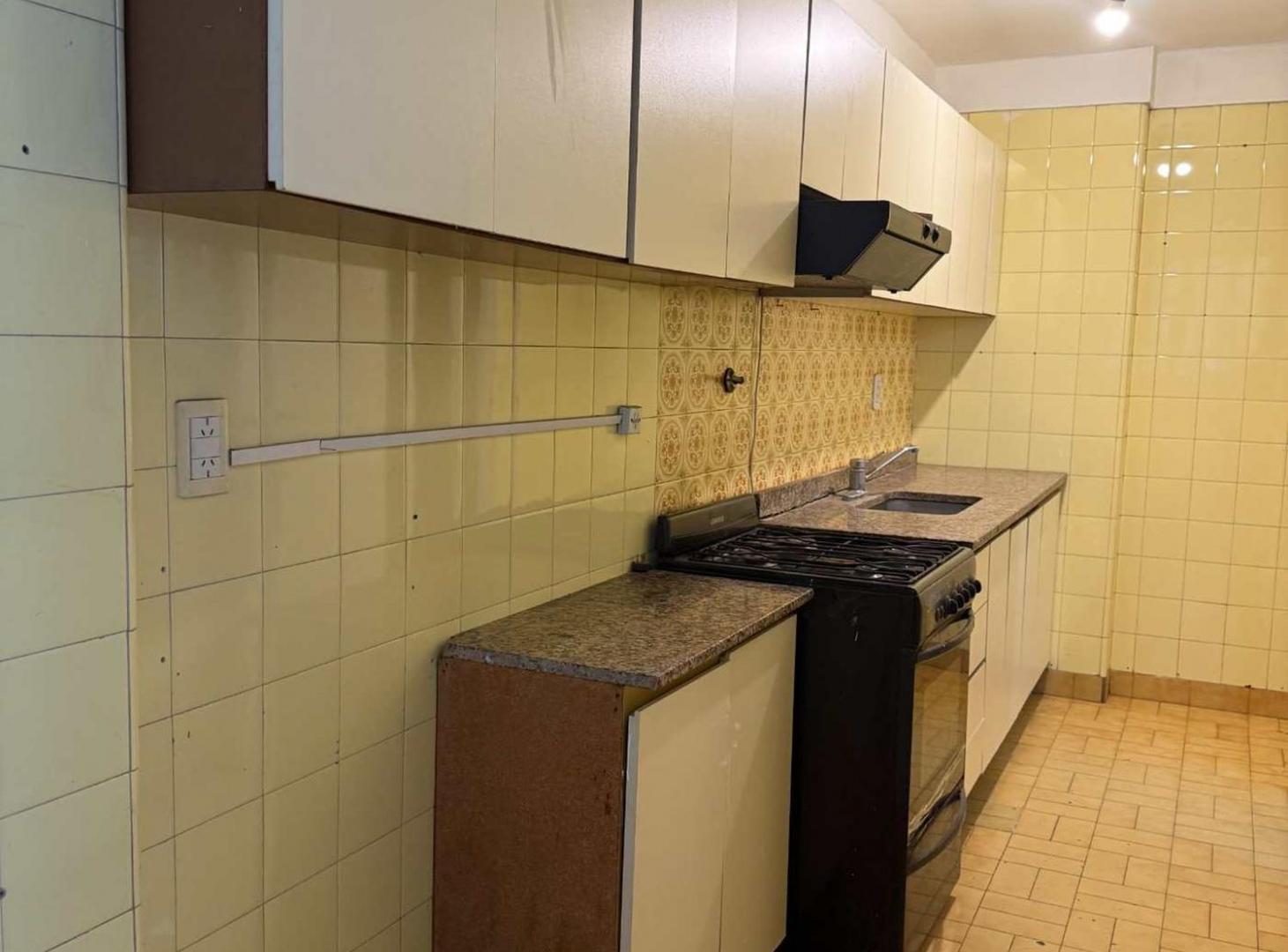 Foto de ALQUILER DEPARTAMENTO 3 AMBIENTES BALCON FLORES, imagen 4
