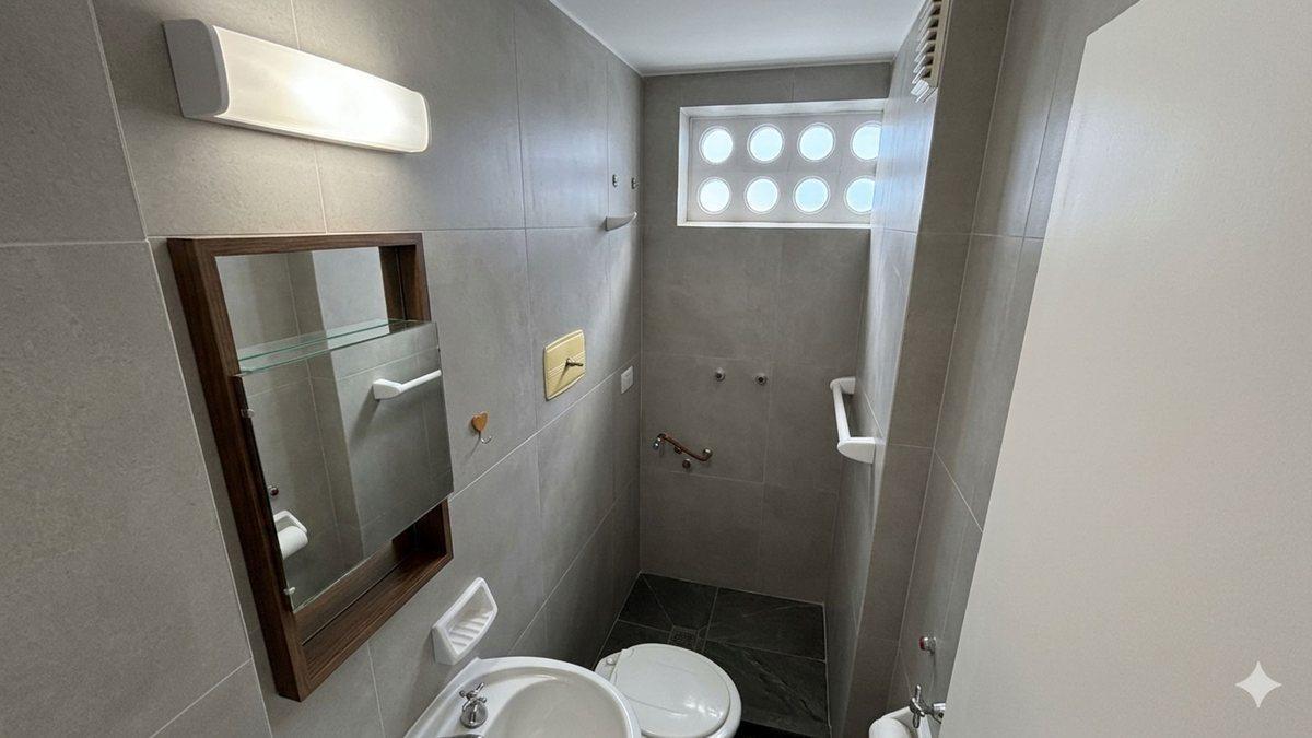 Foto de VENTA 3 AMBIENTES CON COCHERA SAN CRISTOBAL, imagen 2