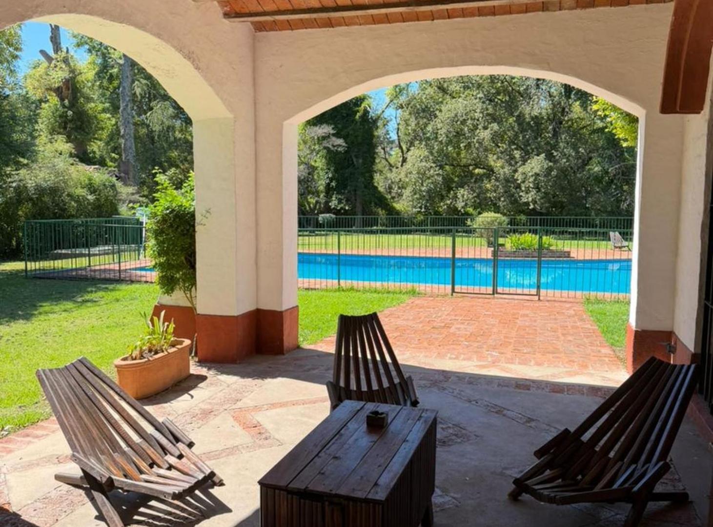 Foto de VENTA CASA ESTILO COLONIAL EN EL CAZADOR, imagen 2