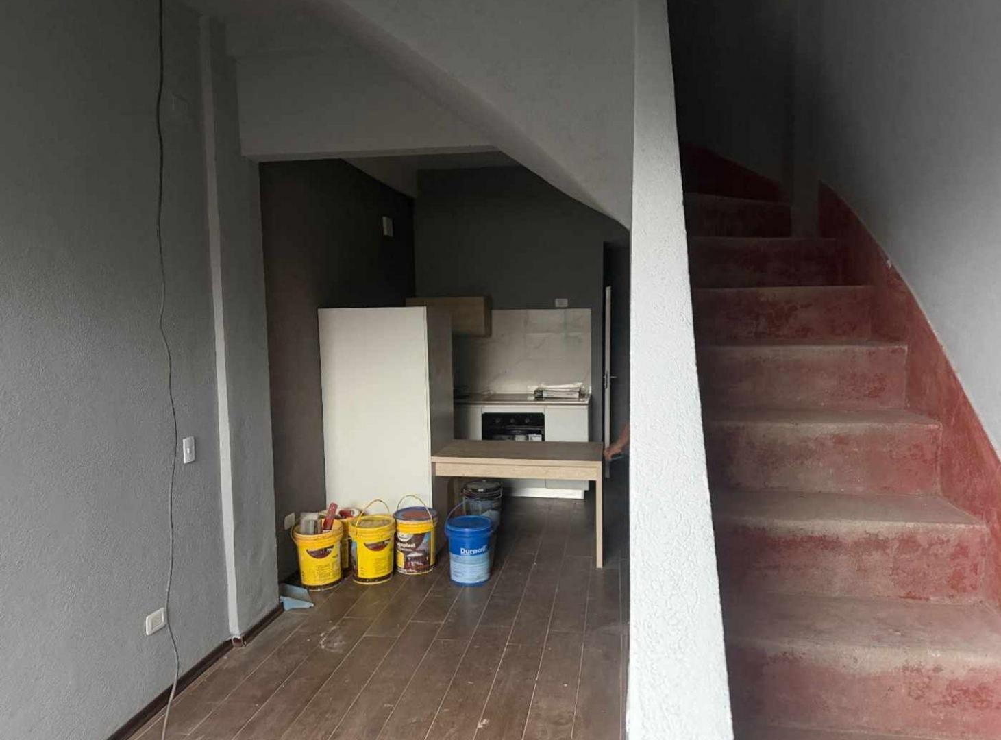 Foto de Alquiler PH 2 ambientes con terraza SIN EXPENSAS, imagen 5