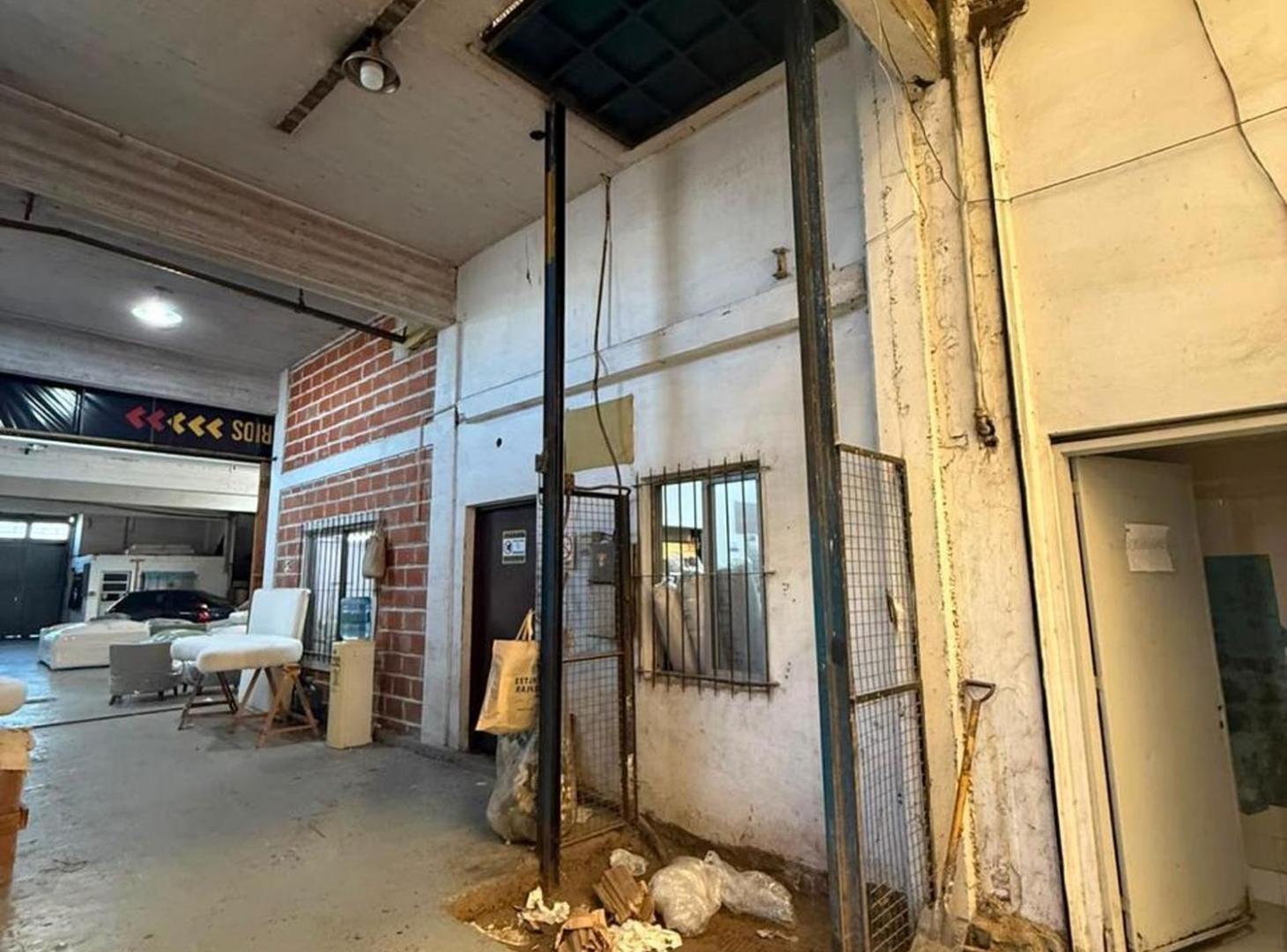 Foto de DEPOSITO INDUSTRIAL EN VENTA EN LOMA HERMOSA, imagen 5
