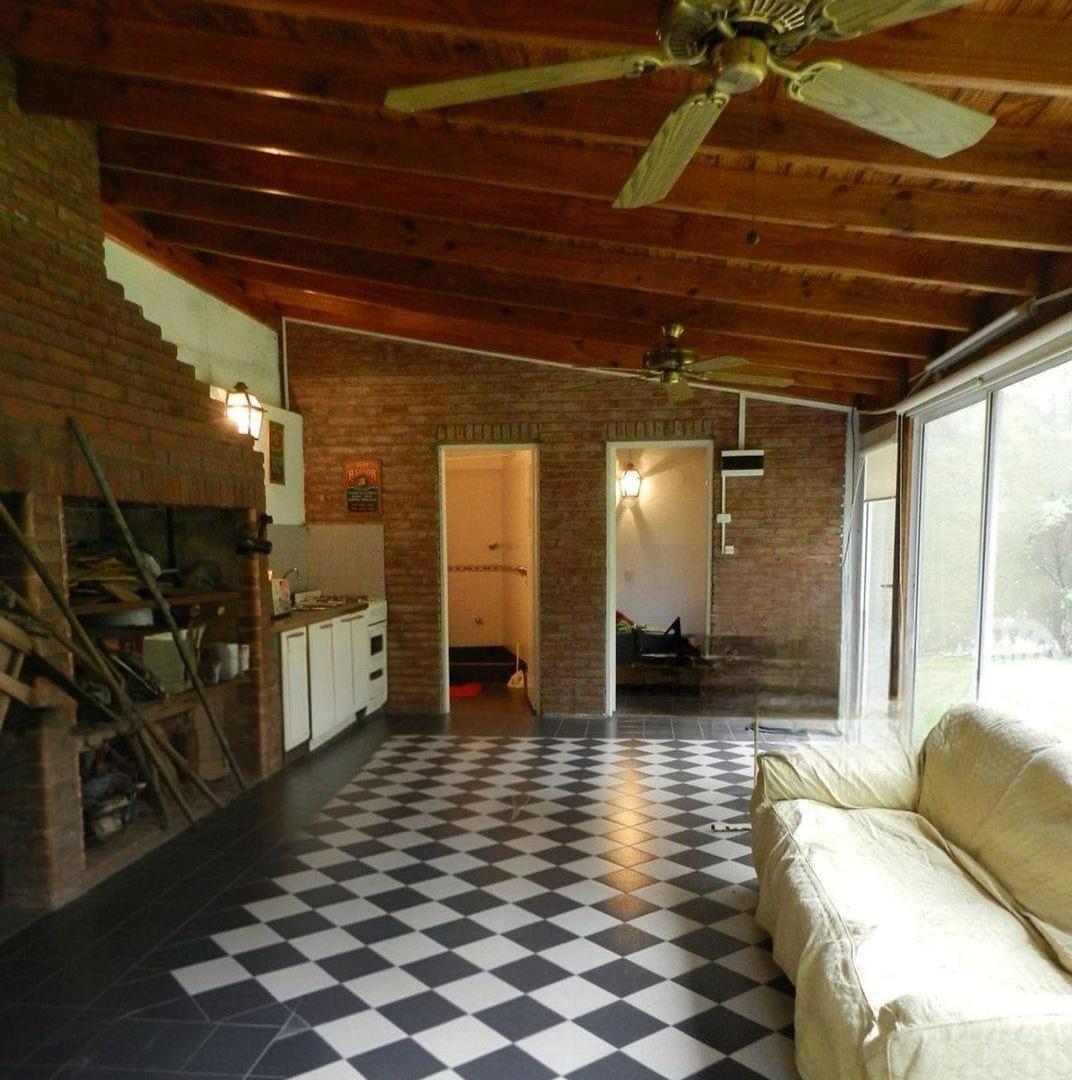 Foto de VENTA CASA 4 AMB JARDÍN APTO COMERCIAL EN BECCAR, imagen 2