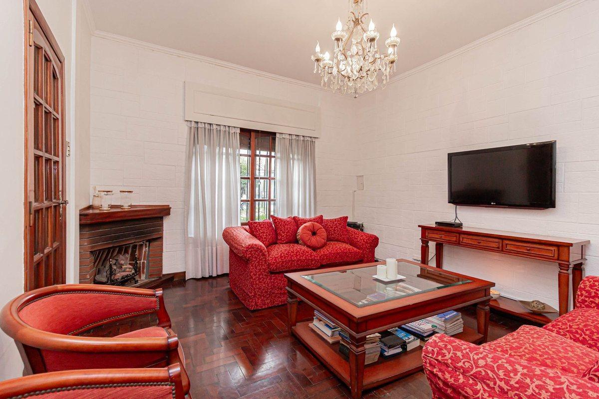 Foto de VENTA CASA 5 AMB TEMPERLEY CON PATIO DOS COCHERAS, imagen 1