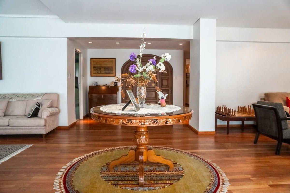 Foto de VENTA PISO 4 AMBIENTES FRENTE AL PARQUE RIVADAVIA, imagen 5