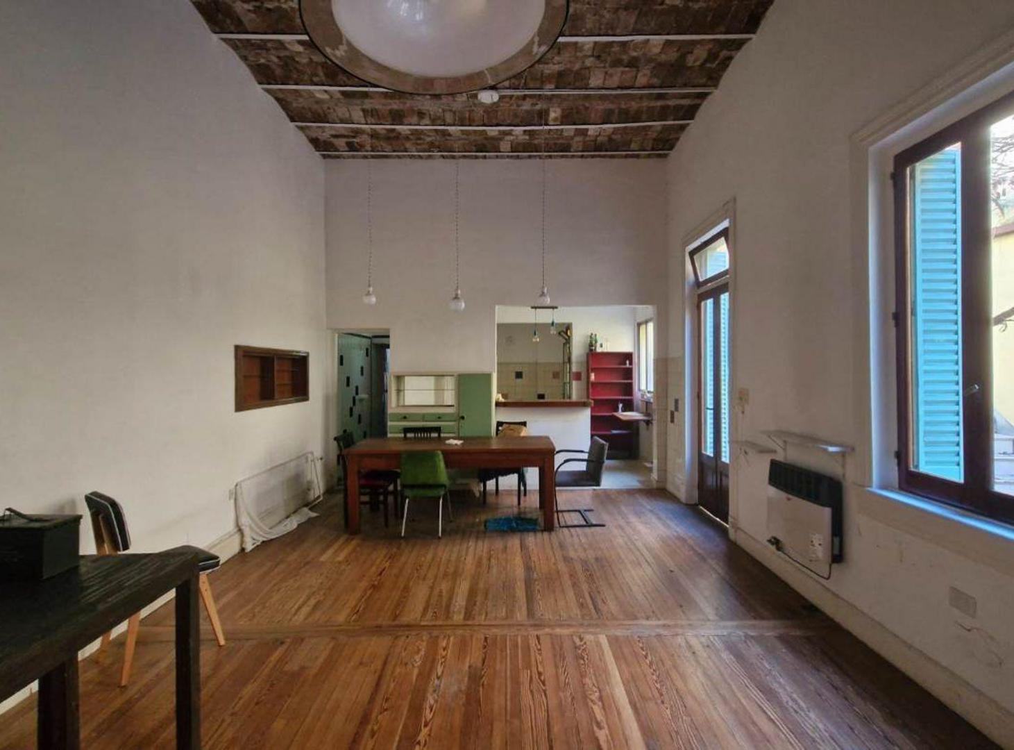 Foto de Casa 8 amb. Gran Patio y Terraza VENTA San Telmo, imagen 3