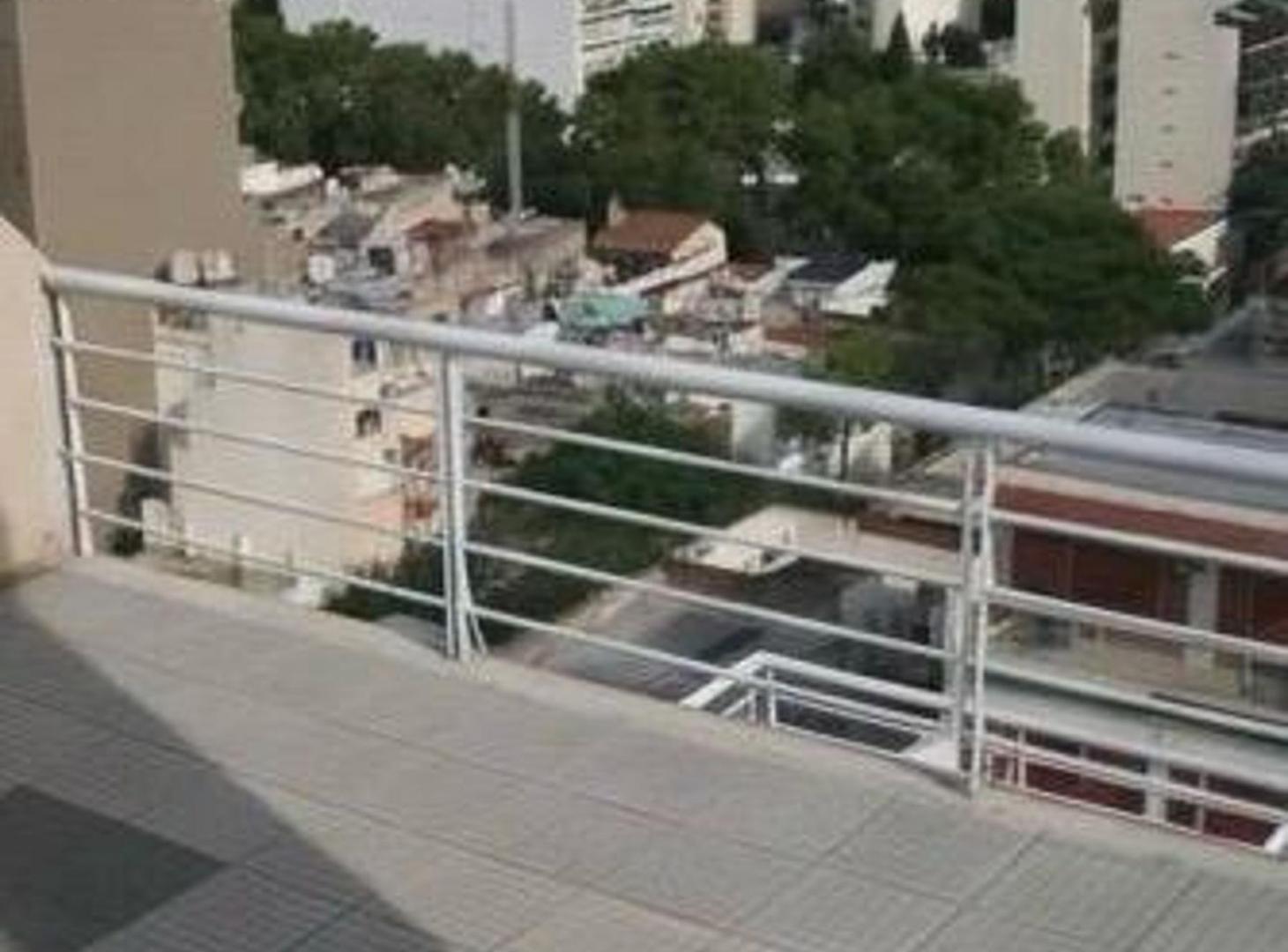 Foto de Venta departamento con balcon apto prof comercial, imagen 2