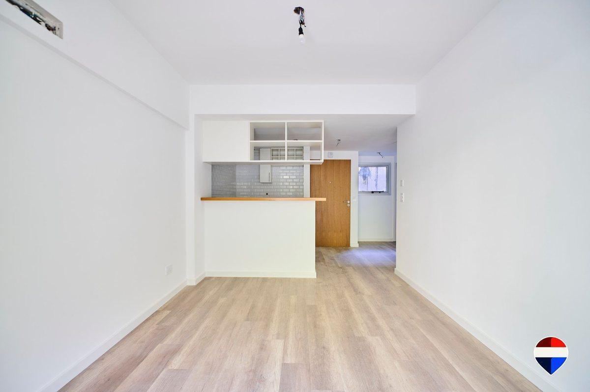 Foto de EDIFICIO EN CONSTRUCCION 2 AMBIENTES CON BALCON, imagen 1