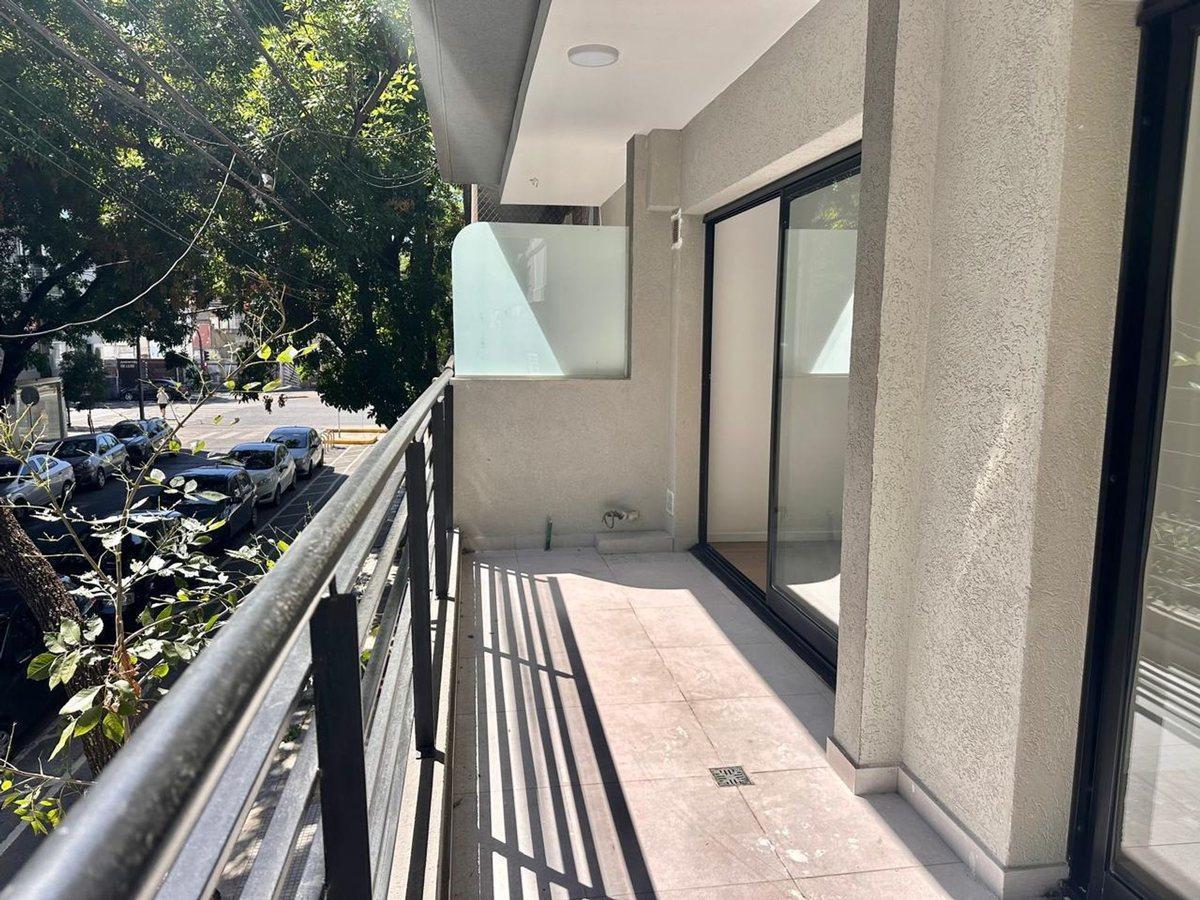 Foto de VENTA DEPARTAMENTO 2 AMB CON BALCON CHACARITA, imagen 5