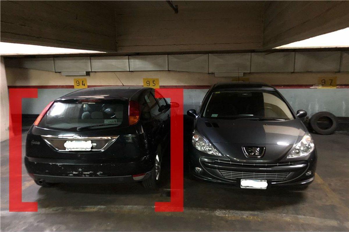 Foto de OPORTUNIDAD VENTA COCHERA FIJA AMPLIA TRIBUNALES, imagen 2