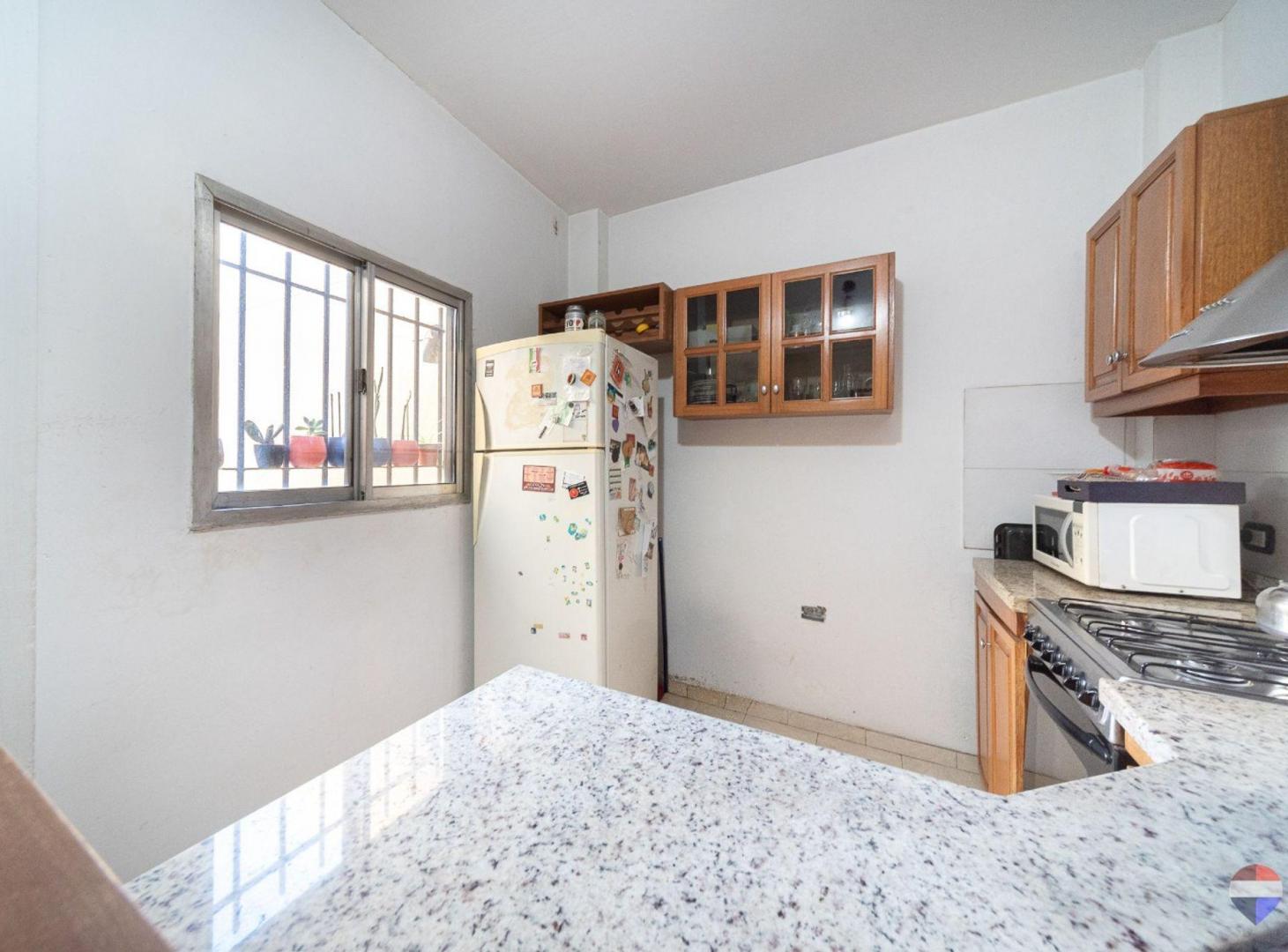 Foto de Venta PH 3 ambientes Mataderos cochera y pileta, imagen 2