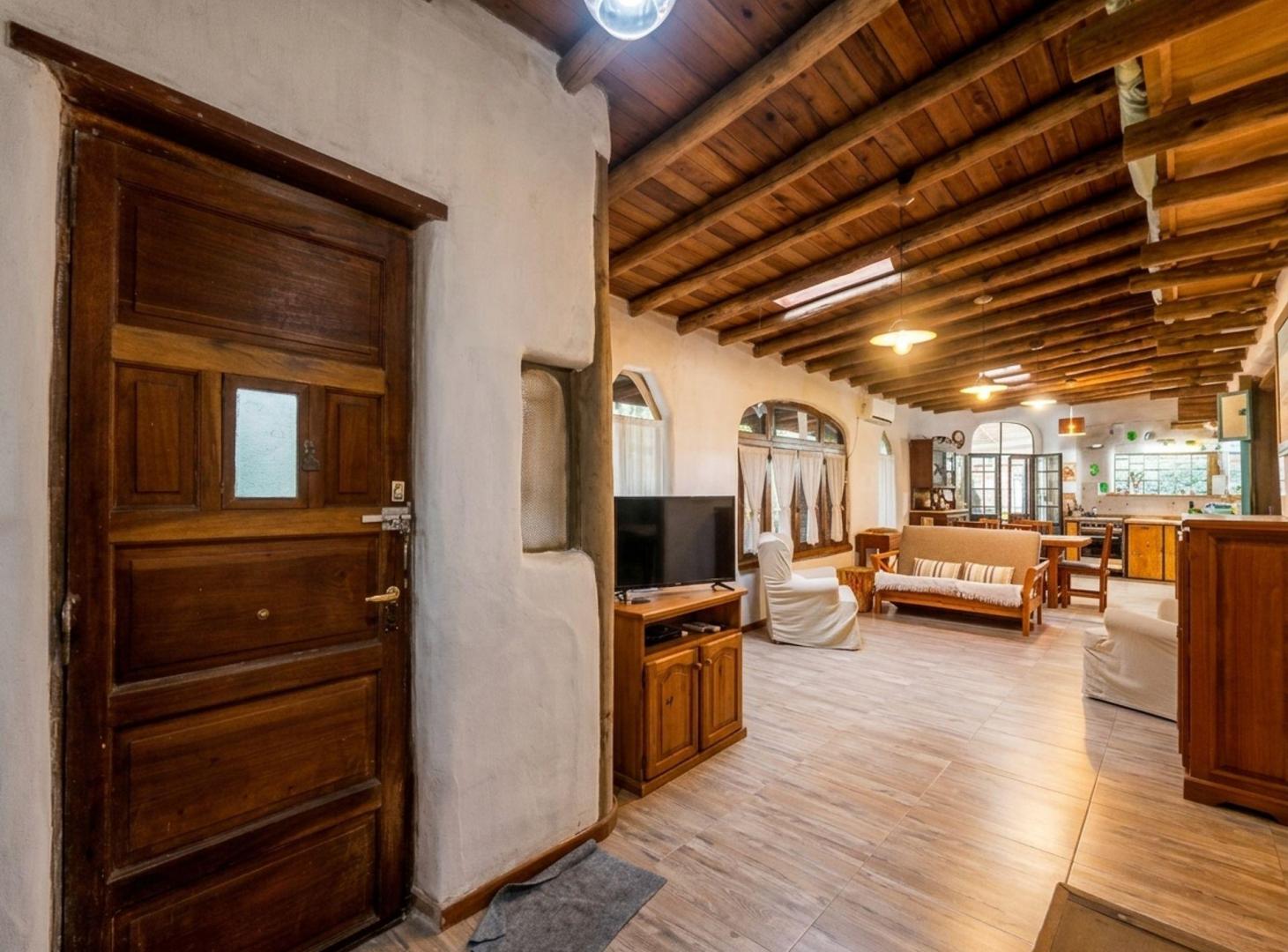 Foto de CASA EN VENTA 4 AMBIENTES INGENIERO MASCHWITZ, imagen 4
