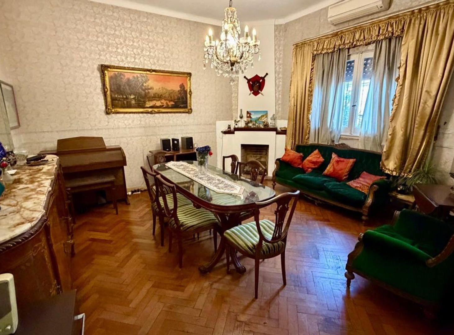 Foto de CASA 4 AMBIENTES VENTA VILLA SARMIENTO GARAGE, imagen 1